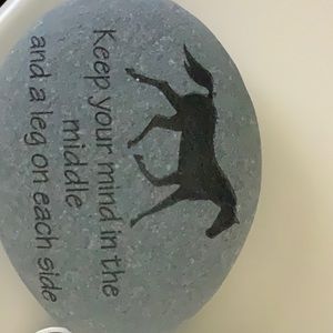 Meet your Posher, Laura